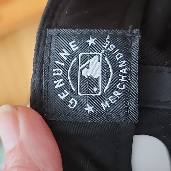 Atlanta Braves Hat - Picture 6 of 6